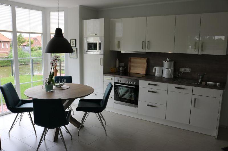 Ferienwohnung Dina am Siel Greetsiel Exterior foto
